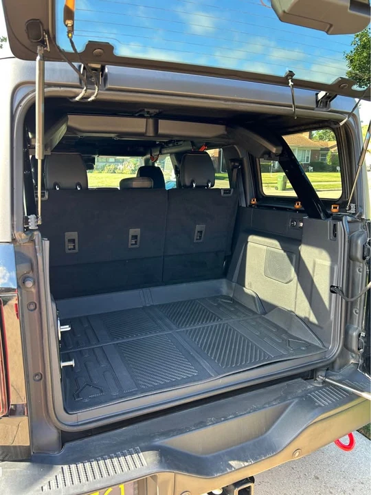 2022 Ford Bronco 6th Gen - Image 9 of 14