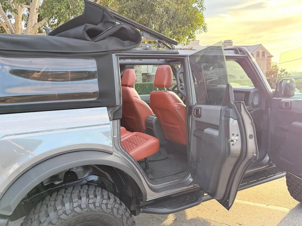 2022 Ford Bronco 6th Gen - Image 15 of 18