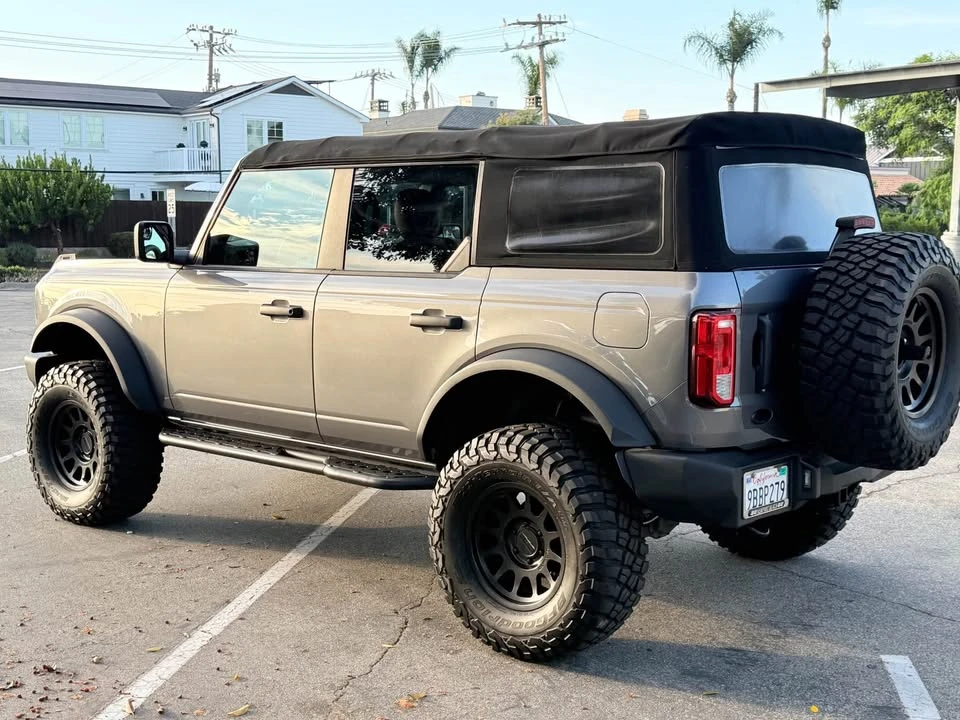2022 Ford Bronco 6th Gen - Image 10 of 18