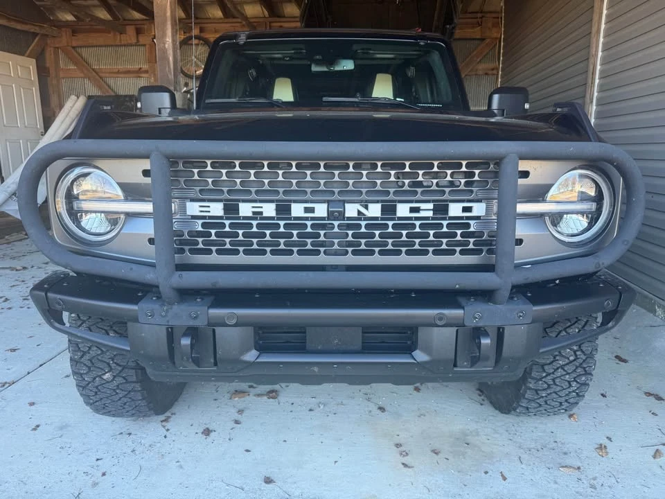 2022 Ford Bronco 6th Gen - Image 2 of 9