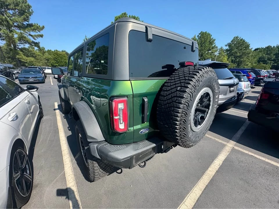 2022 Ford Bronco 6th Gen - Image 15 of 15