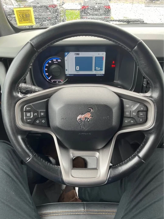 2022 Ford Bronco 6th Gen - Image 9 of 20