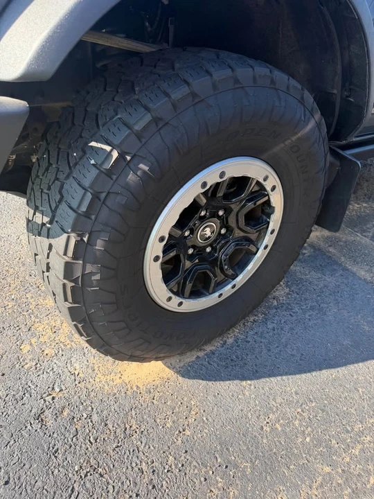 2022 Ford Bronco 6th Gen - Image 2 of 10