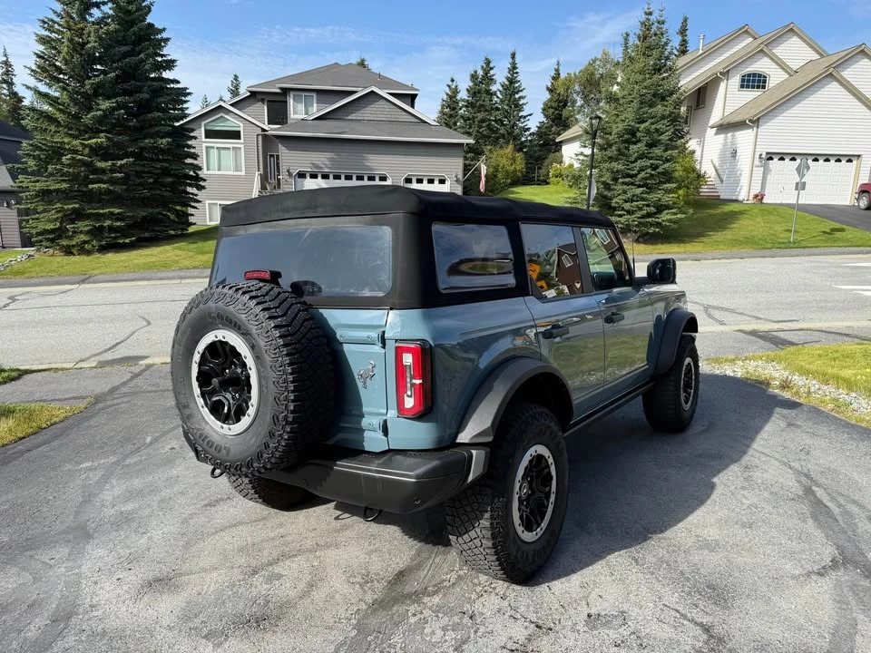 2022 Ford Bronco 6th Gen - Image 6 of 20