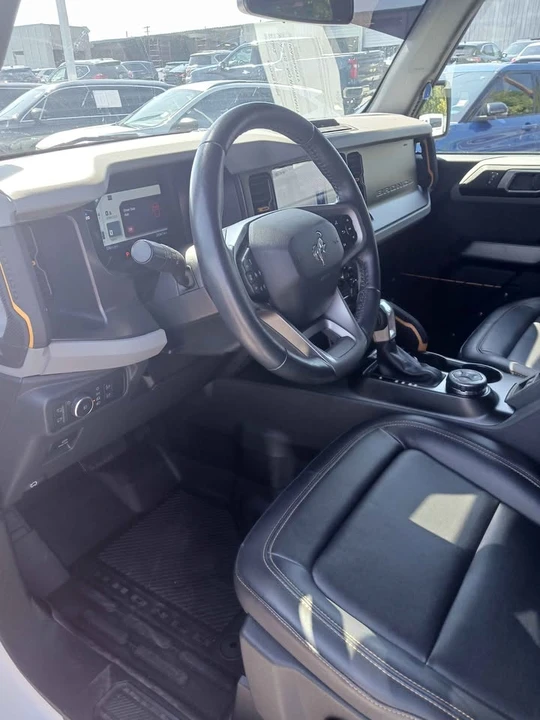 2022 Ford Bronco 6th Gen - Image 8 of 11