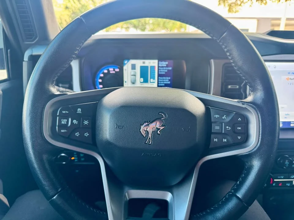 2022 Ford Bronco 6th Gen - Image 8 of 17