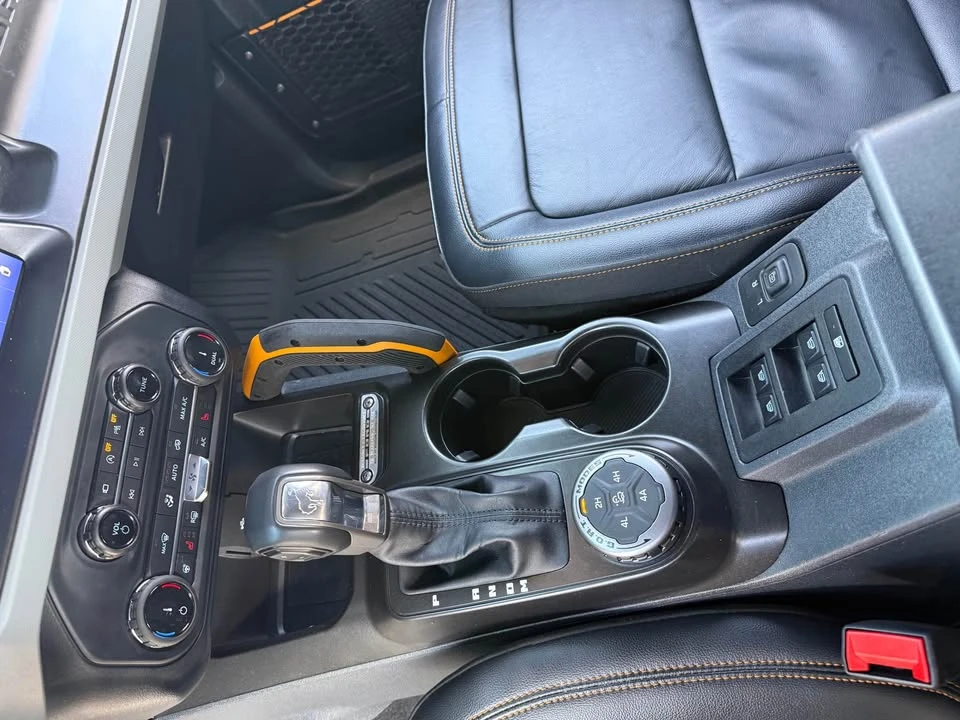 2022 Ford Bronco 6th Gen - Image 10 of 20