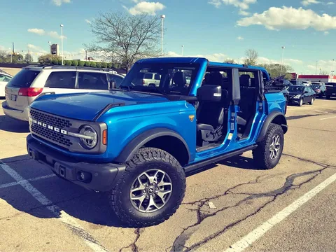 2022 Ford Bronco Badlands Sport Utility 4D