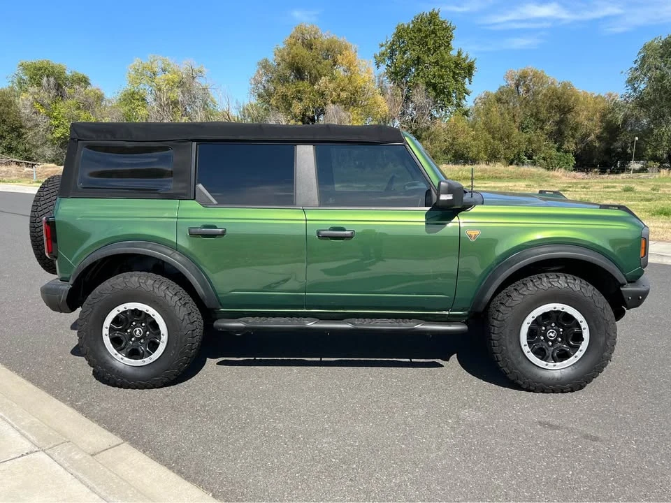 2022 Ford Bronco 6th Gen - Image 5 of 6