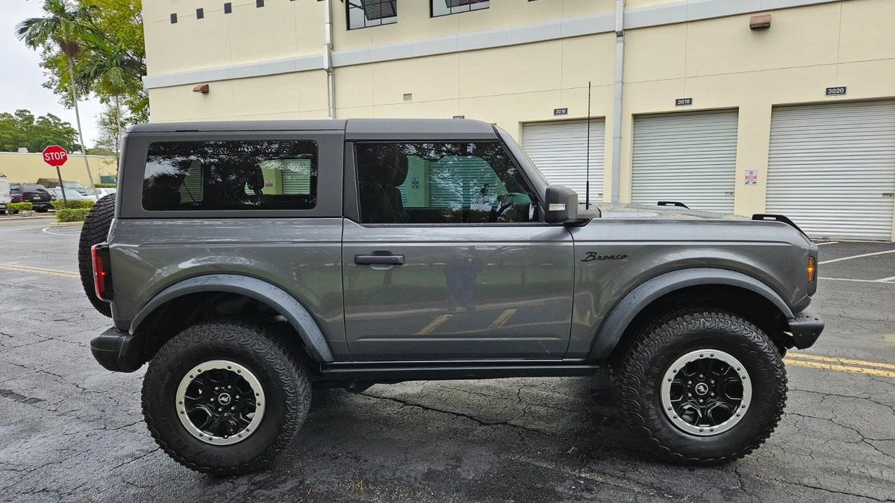 2022 Ford Bronco 6th Gen - Image 7 of 21