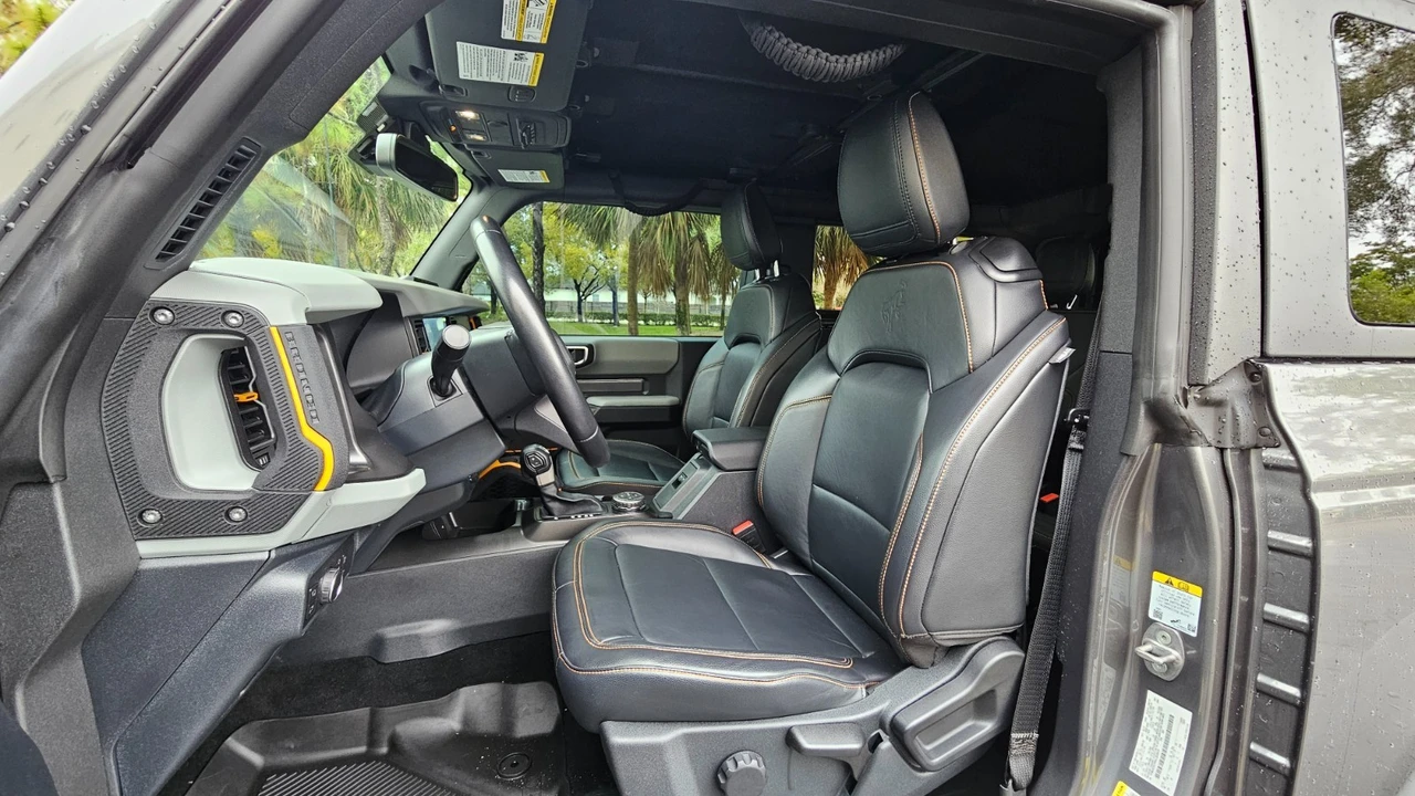 2022 Ford Bronco 6th Gen - Image 10 of 21