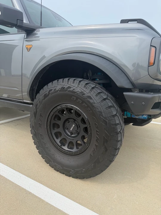 2022 Ford Bronco 6th Gen - Image 5 of 23