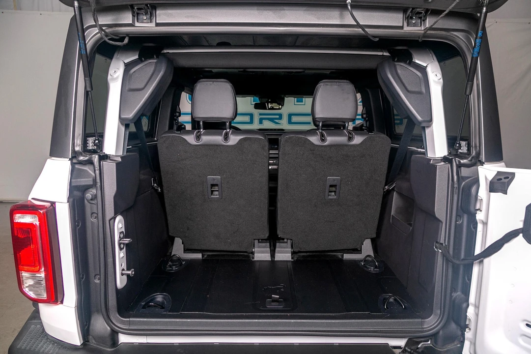 2022 Ford Bronco 6th Gen - Image 28 of 31