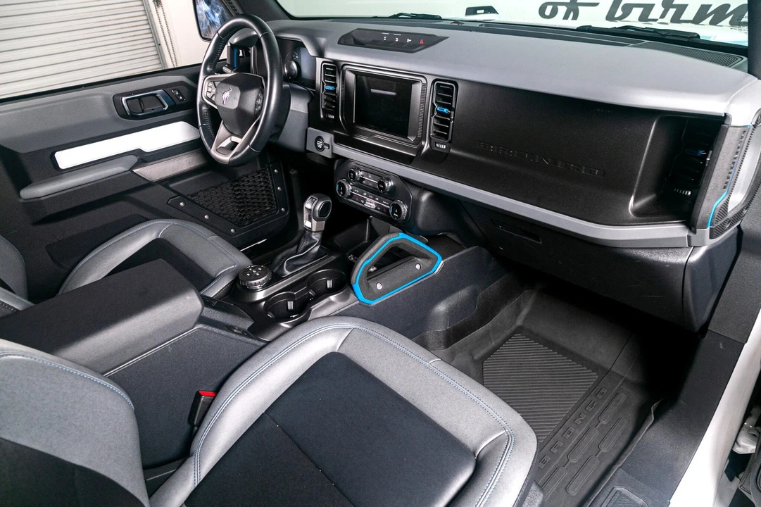 2022 Ford Bronco 6th Gen - Image 6 of 21