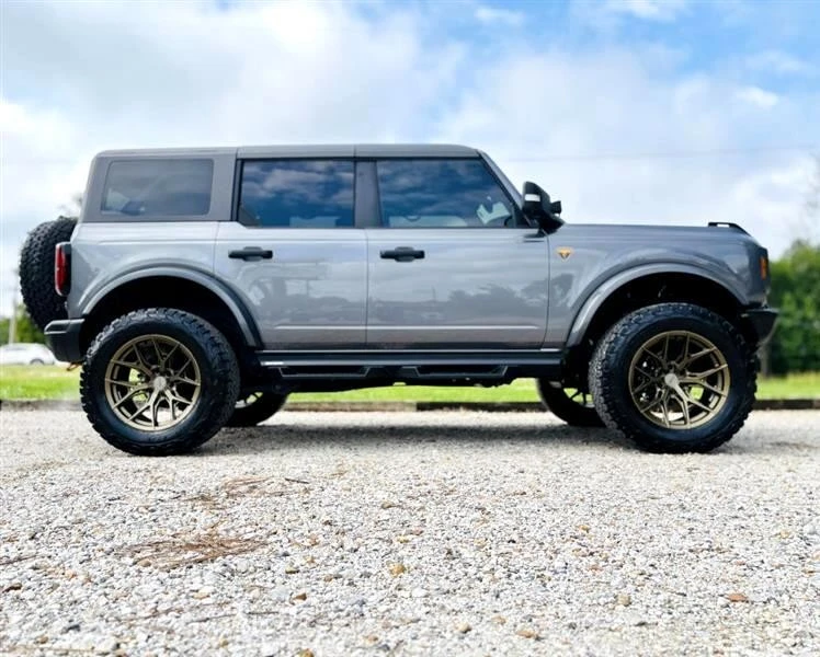 2022 Ford Bronco 6th Gen - Image 6 of 21