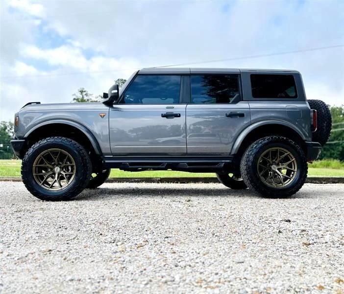 2022 Ford Bronco 6th Gen - Image 2 of 21