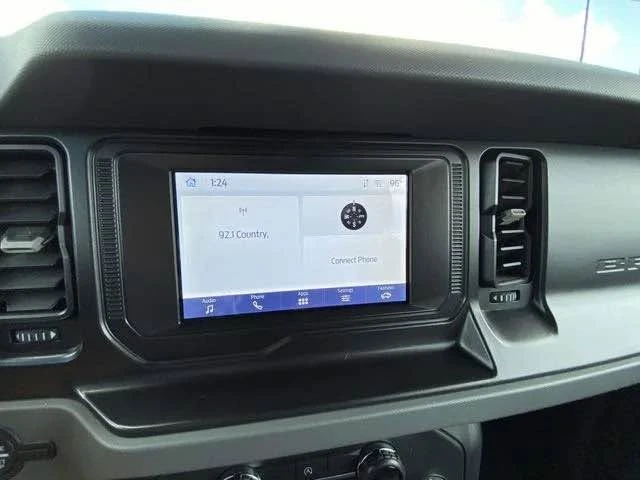 2022 Ford Bronco 6th Gen - Image 13 of 18