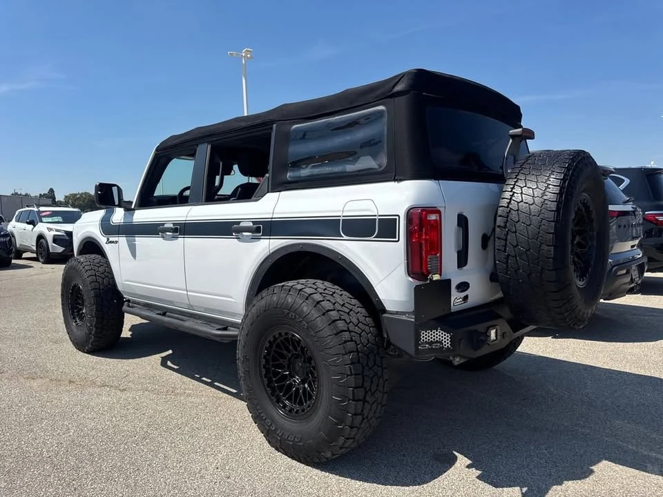 2022 Ford Bronco 6th Gen - Image 3 of 15