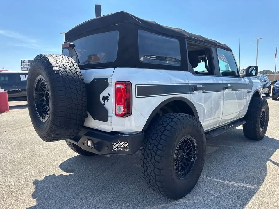 2022 Ford Bronco 6th Gen - Image 5 of 15