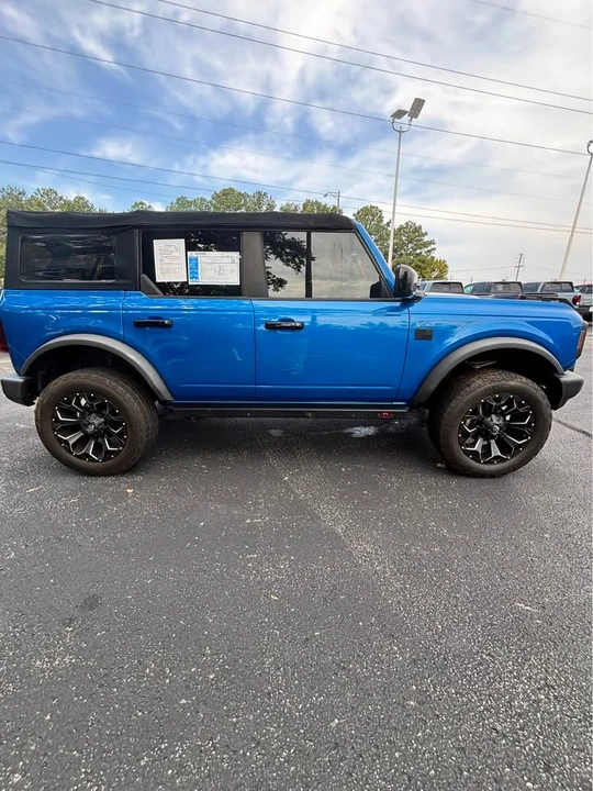 2022 Ford Bronco 6th Gen - Image 3 of 13