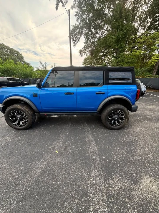 2022 Ford Bronco 6th Gen - Image 5 of 13