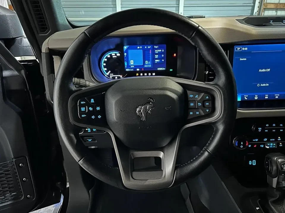 2022 Ford Bronco 6th Gen - Image 11 of 15