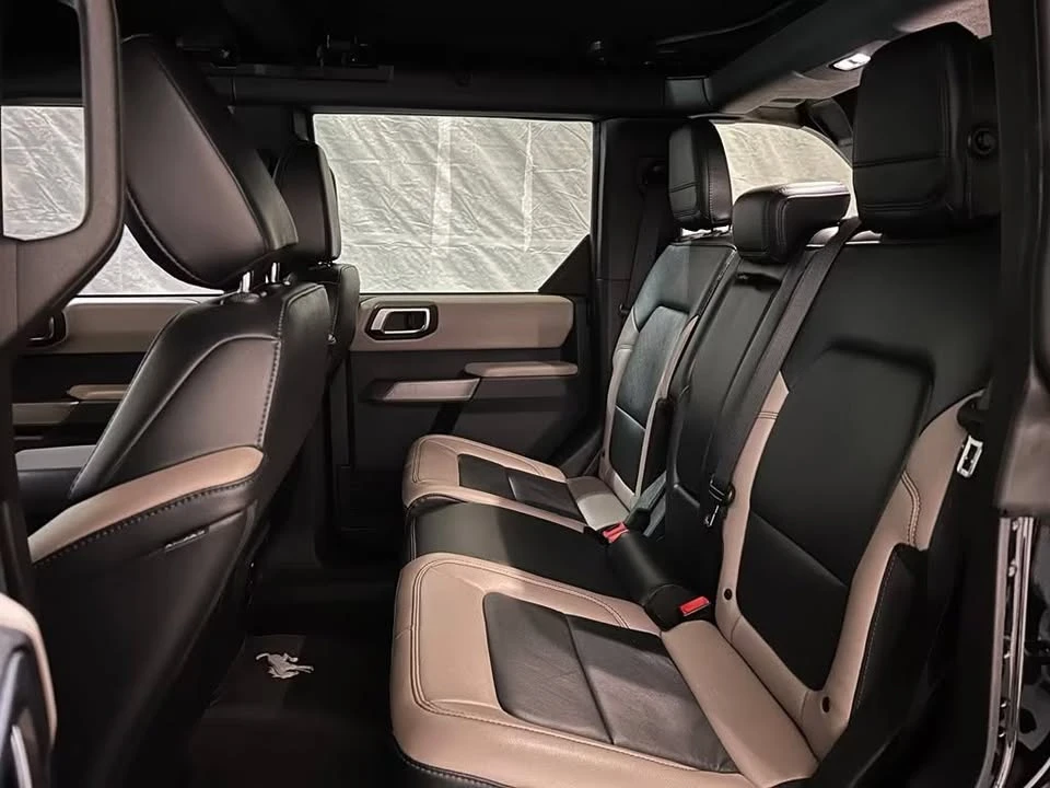 2022 Ford Bronco 6th Gen - Image 13 of 15