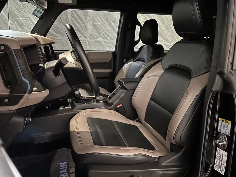 2022 Ford Bronco 6th Gen - Image 9 of 15