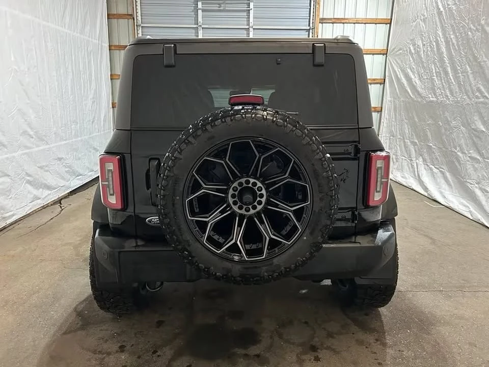 2022 Ford Bronco 6th Gen - Image 3 of 15