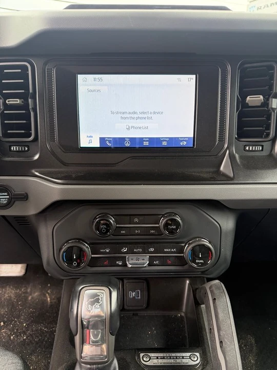 2022 Ford Bronco 6th Gen - Image 8 of 14