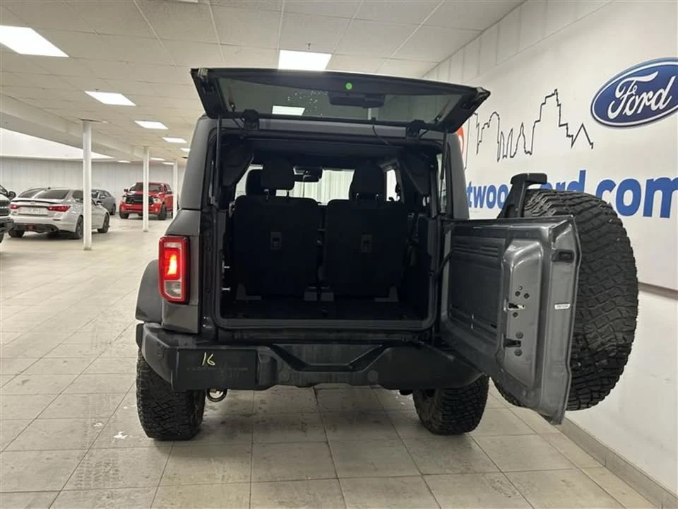 2022 Ford Bronco 6th Gen - Image 6 of 20
