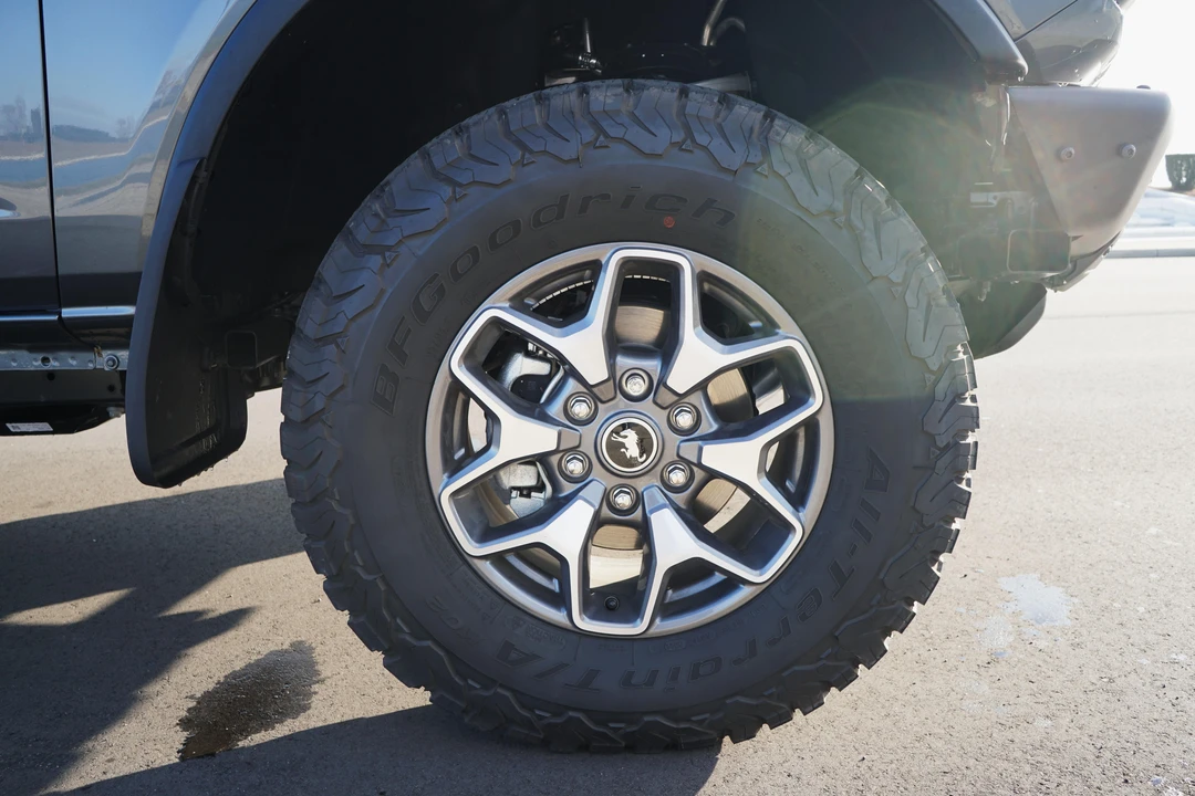 2022 Ford Bronco 6th Gen - Image 24 of 31