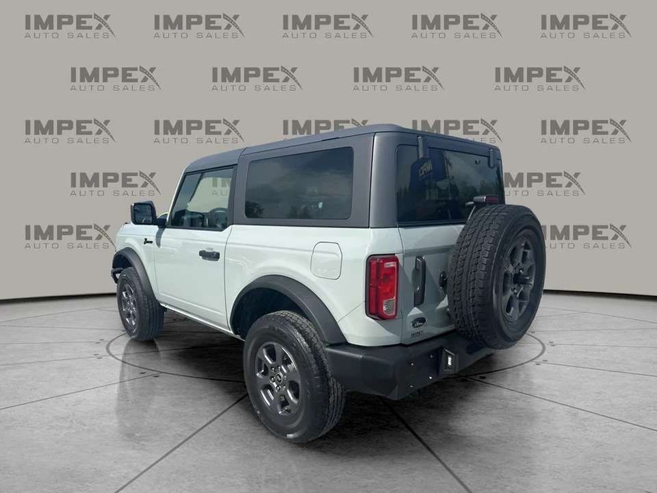 2022 Ford Bronco 6th Gen - Image 3 of 21