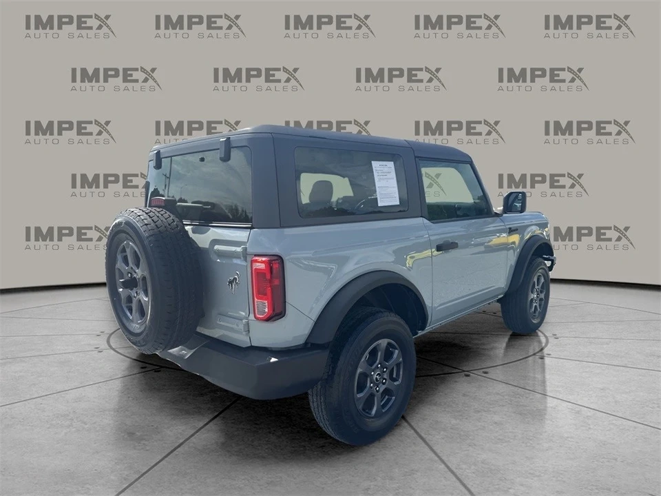 2022 Ford Bronco 6th Gen - Image 5 of 12