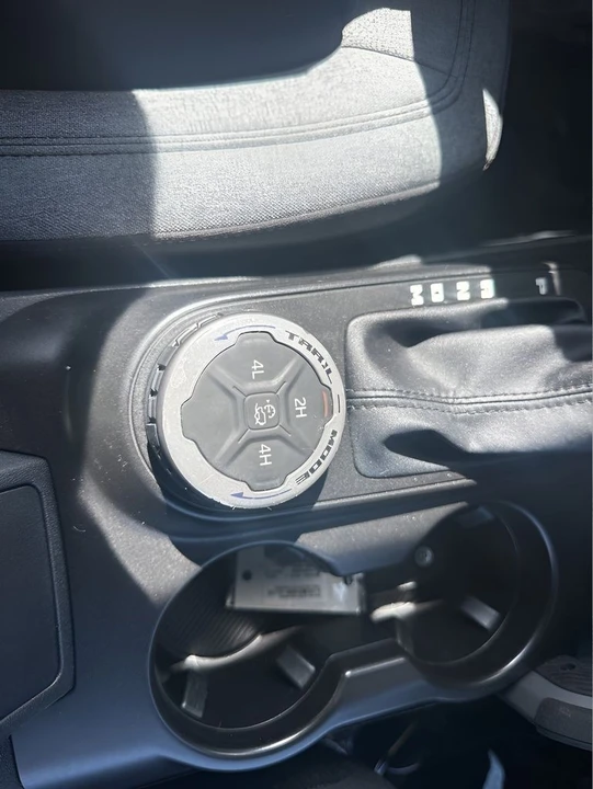 2022 Ford Bronco 6th Gen - Image 20 of 21