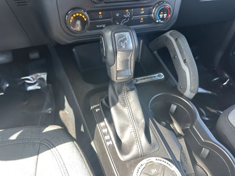 2022 Ford Bronco 6th Gen - Image 15 of 21