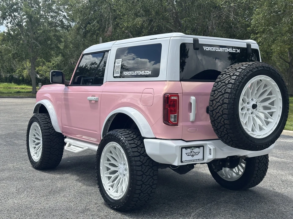 2022 Ford Bronco 6th Gen - Image 5 of 21