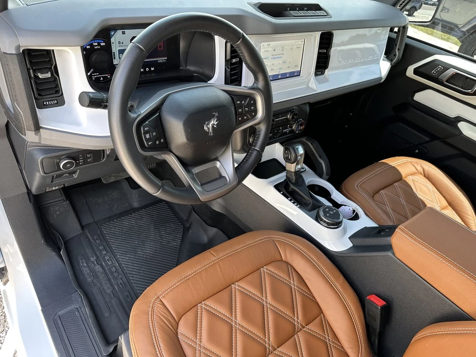 2022 Ford Bronco 6th Gen - Image 17 of 21