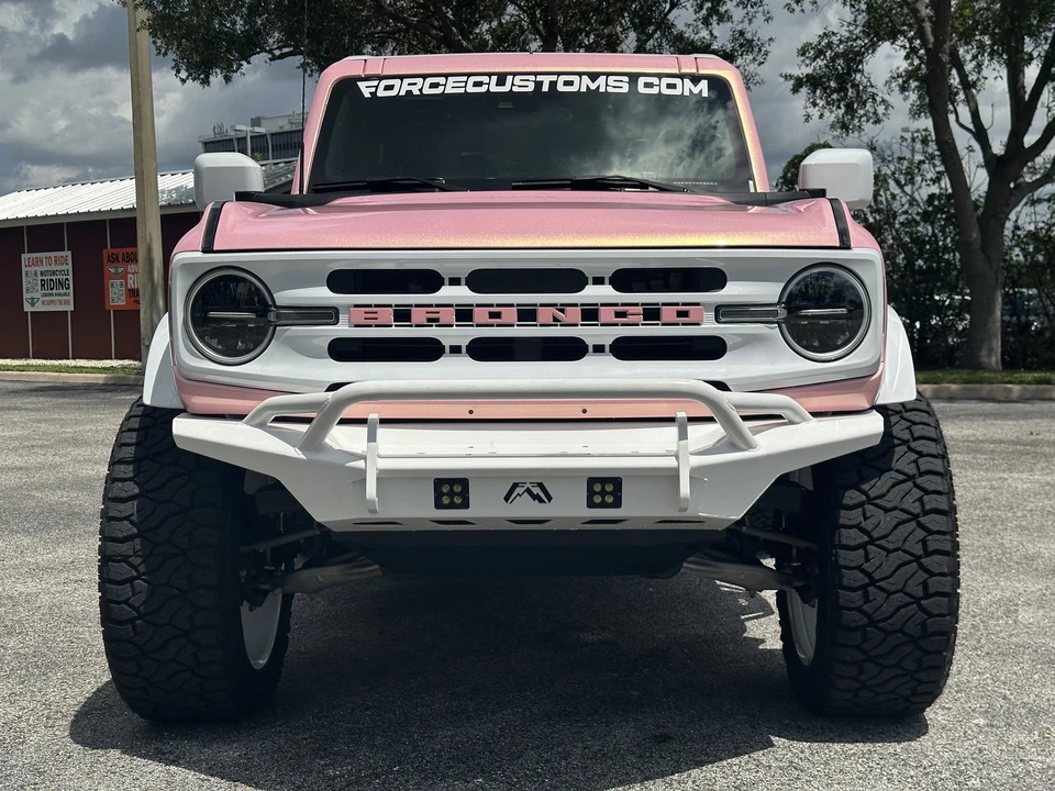 2022 Ford Bronco 6th Gen - Image 10 of 21