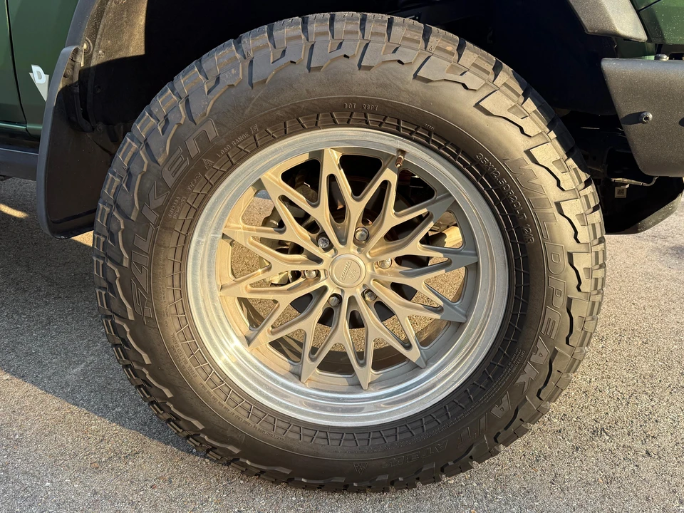 2022 Ford Bronco 6th Gen - Image 28 of 31