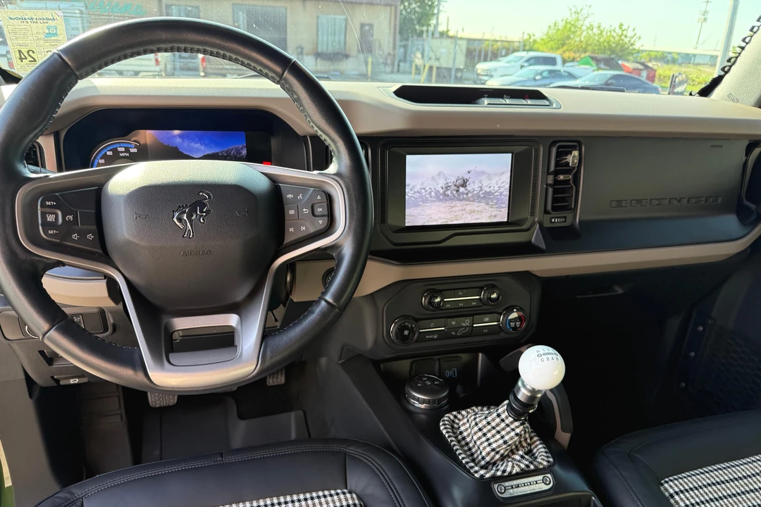 2022 Ford Bronco 6th Gen - Image 30 of 31