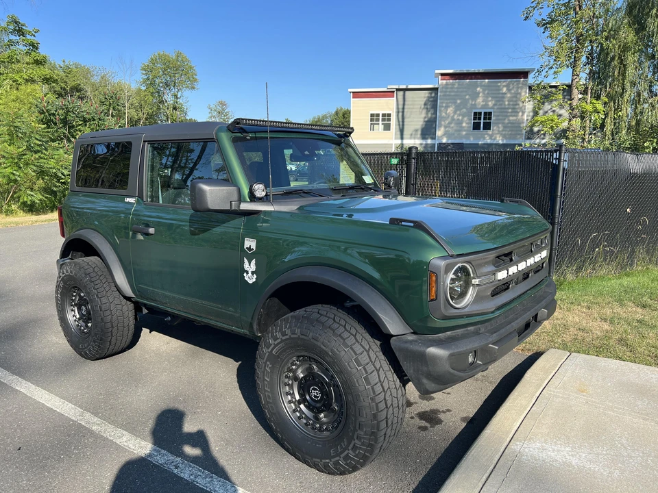 2022 Ford Bronco 6th Gen - Image 26 of 31