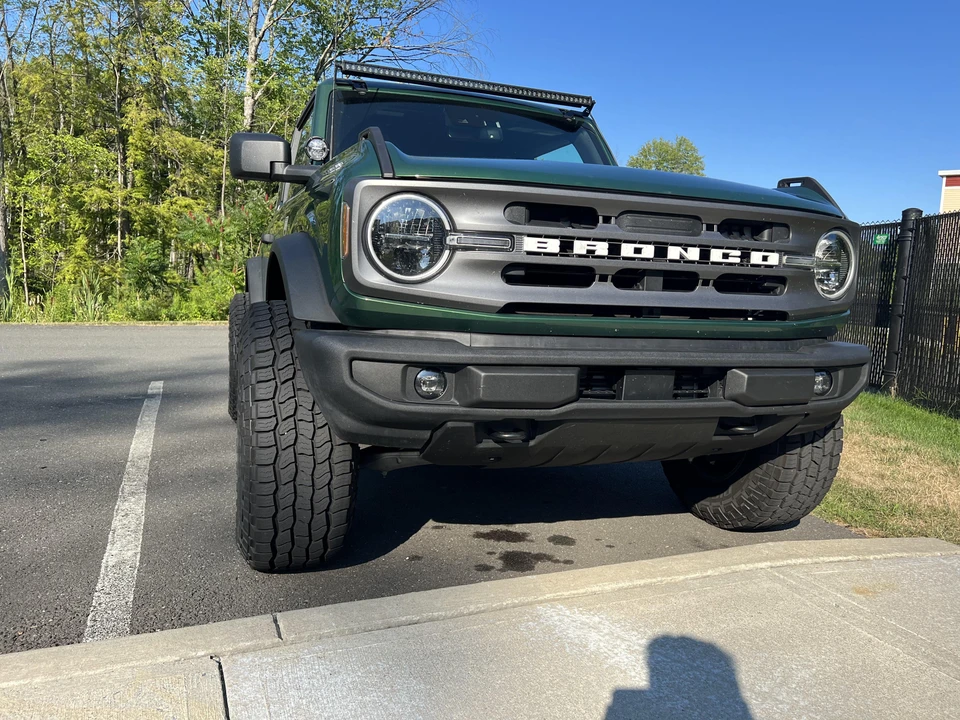 2022 Ford Bronco 6th Gen - Image 29 of 31