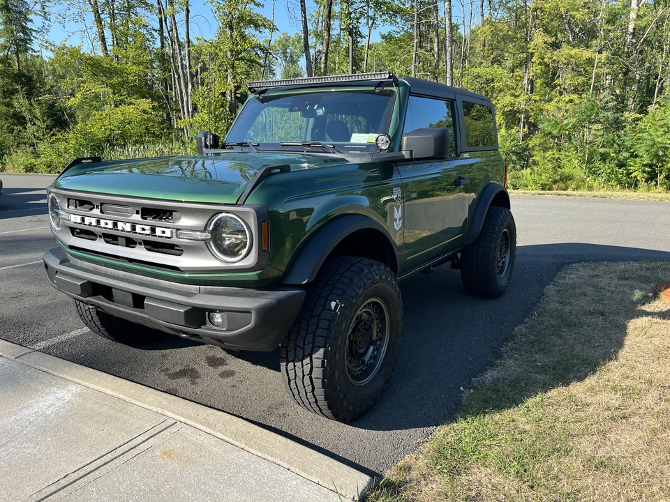 2022 Ford Bronco 6th Gen - Image 11 of 31