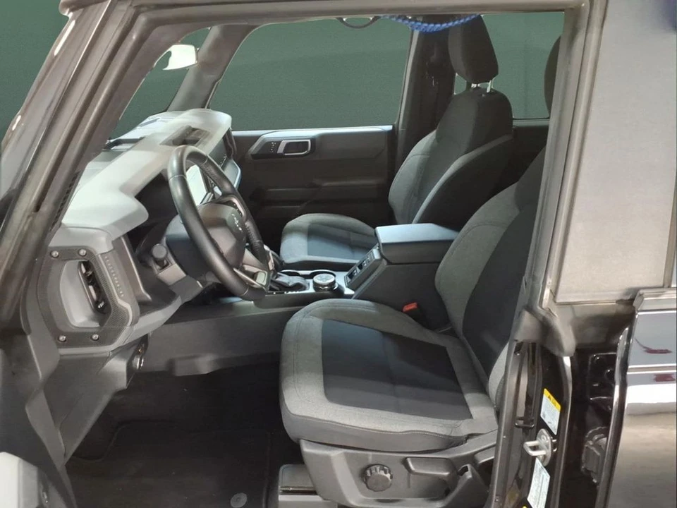 2022 Ford Bronco 6th Gen - Image 22 of 25