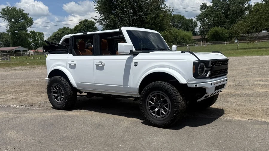 2022 Ford Bronco 6th Gen - Image 6 of 23
