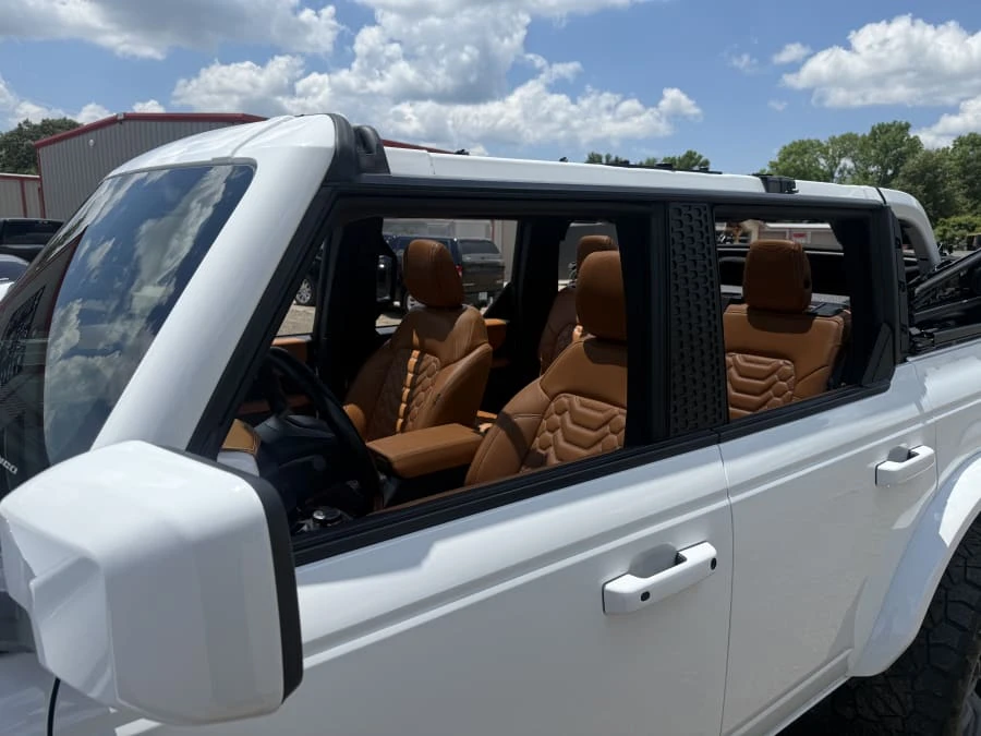 2022 Ford Bronco 6th Gen - Image 11 of 23