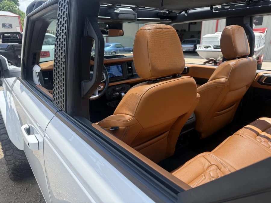 2022 Ford Bronco 6th Gen - Image 10 of 23
