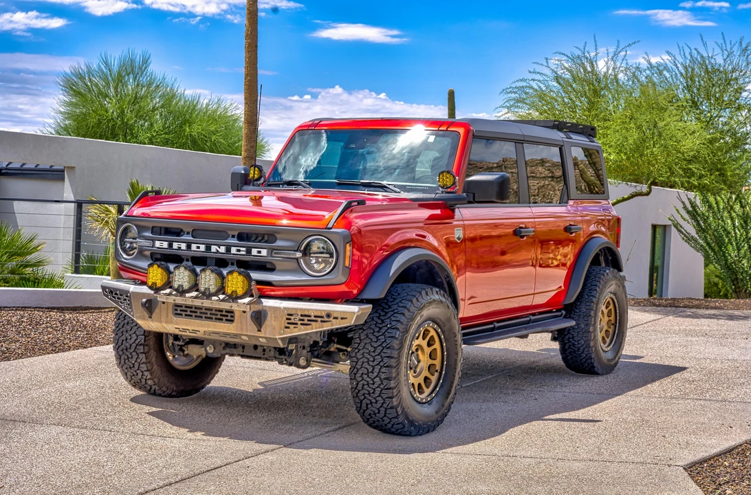 2022 Ford Bronco 6th Gen - Image 10 of 31