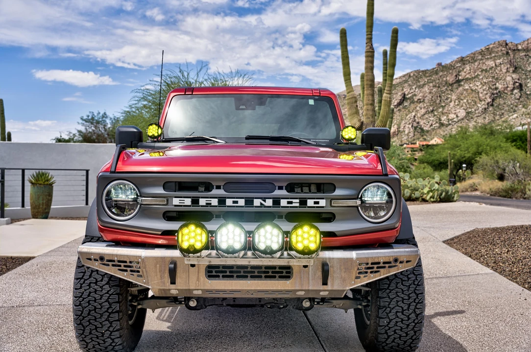 2022 Ford Bronco 6th Gen - Image 8 of 31